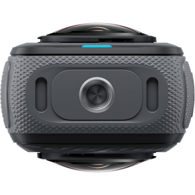 Экшн-камера Insta360 X4