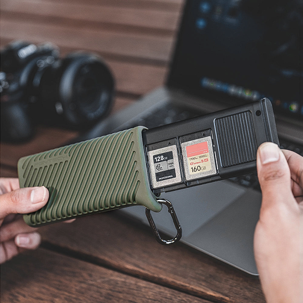 Кейс-картридер PGYTECH CreateMate CFexpress Type A/SD (зеленый мох)